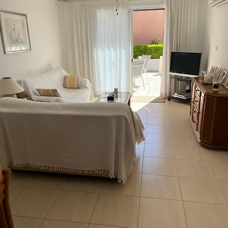 Iris 2-bedroom Townhouse * Paphos