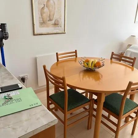 Iris 2-bedroom Townhouse *